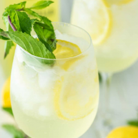 limoncello spritz